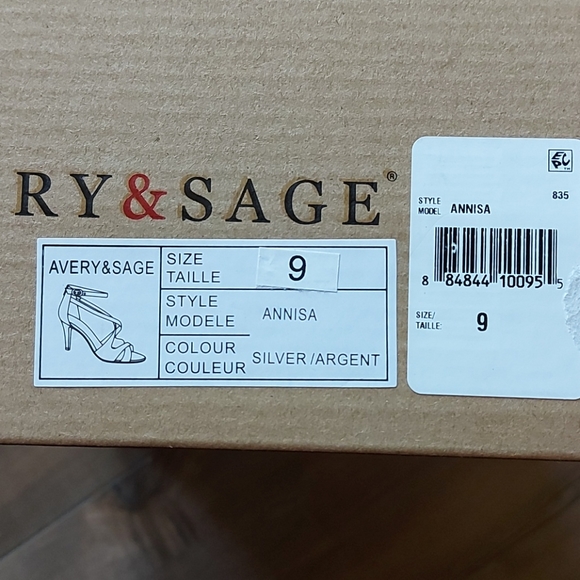 Shoes - Picture 4 of 4